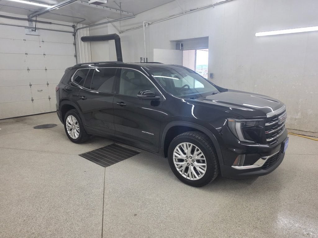 2024 GMC Acadia — rear three-quarter view