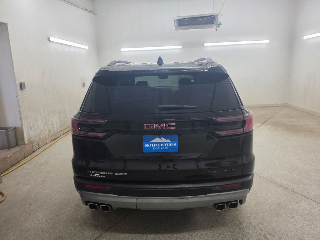 2024 GMC Acadia — detail view