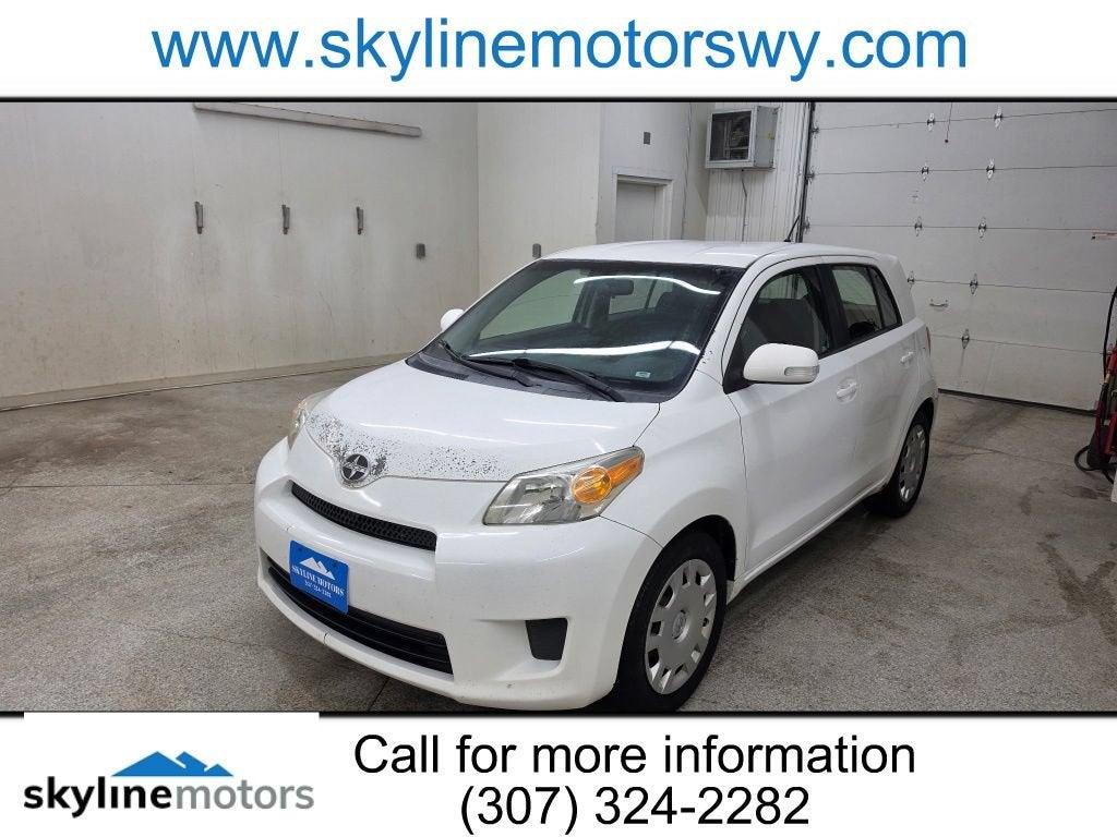 2008 Scion xD Base in White — front three-quarter view